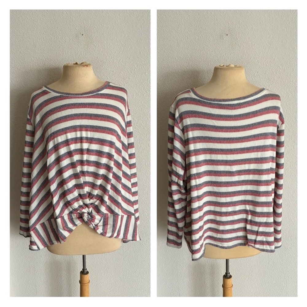 ModCloth sweater - Picture 1 of 6